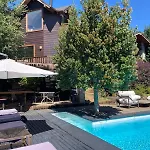 Das Gaestehaus, Pucon, Hostels High Rating