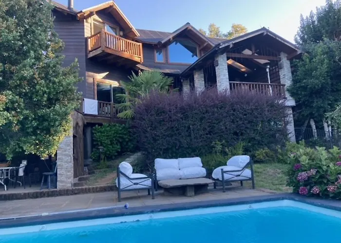Das Gaestehaus, Pucon, Hostels High Rating
